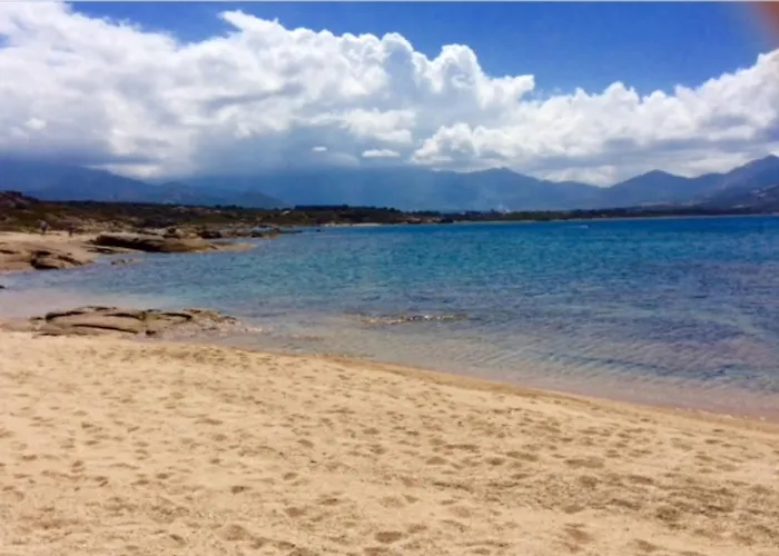 La Terrazza Sulla Baia Di Calvi アパート