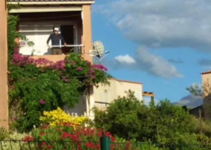 La Terrazza Sulla Baia Di Calvi
